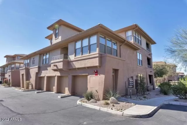 MLS: 6372199 Condo For Sale