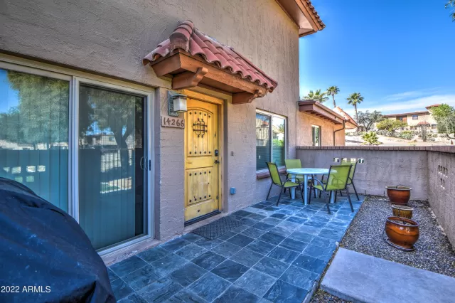 MLS: 6372259 Condo For Sale