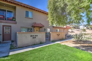 Photo #2: 6372259 Listing