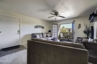 Photo #2: 6372398 Listing