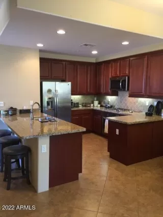 Photo #5: 6372514 Listing