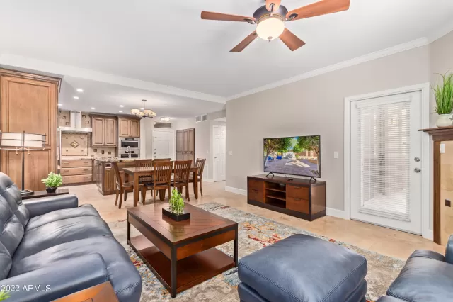 MLS: 6372724 Condo For Sale