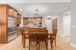 Photo #4: 6372724 Listing