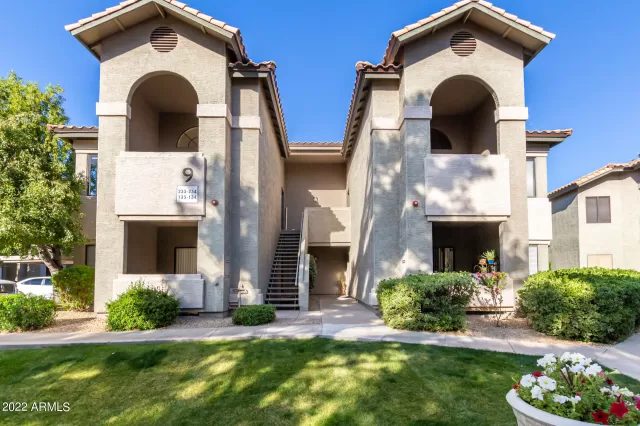 MLS: 6372745 Condo For Sale