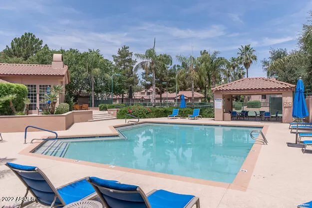 MLS: 6372869 Condo For Sale