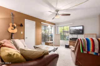 Photo #2: 6373324 Listing