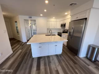 Photo #3: 6373459 Listing