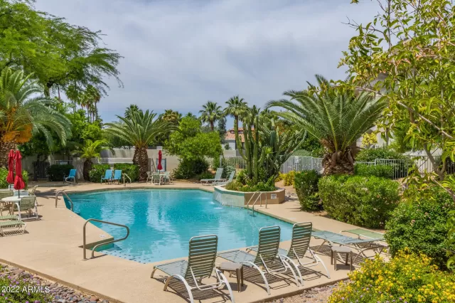 MLS: 6373566 Condo For Sale