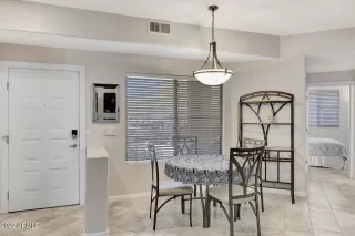 Photo #6: 6373598 Listing