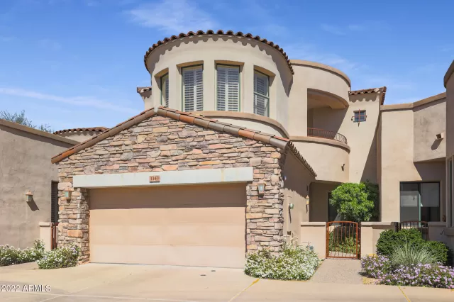 MLS: 6373682 Condo For Sale