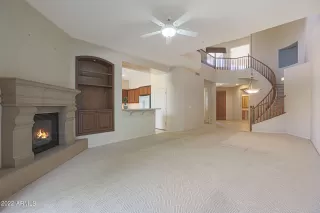 Photo #6: 6373682 Listing