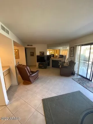 Photo #2: 6373798 Listing 