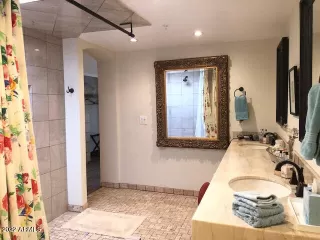 Photo #4: 6373827 Listing 