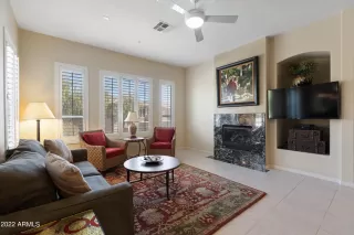 Photo #4: 6374023 Listing