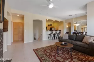 Photo #6: 6374023 Listing