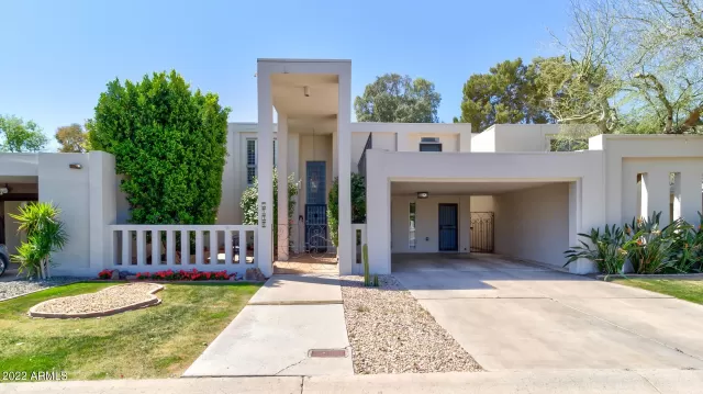 MLS: 6374026 Condo For Sale