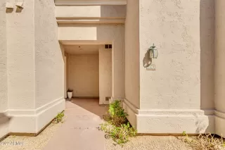 Photo #2: 6374063 Listing 