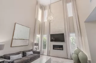 Photo #6: 6374063 Listing 