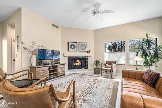 MLS: 6374370 Condo For Sale