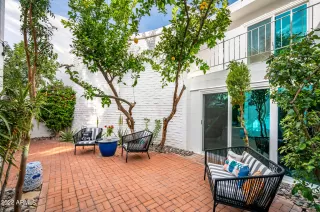 Photo #3: 6374384 Listing