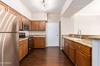 Photo #4: 6374690 Listing