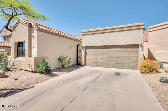MLS: 6374705 Condo For Sale