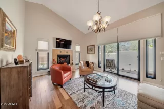 Photo #6: 6374705 Listing 