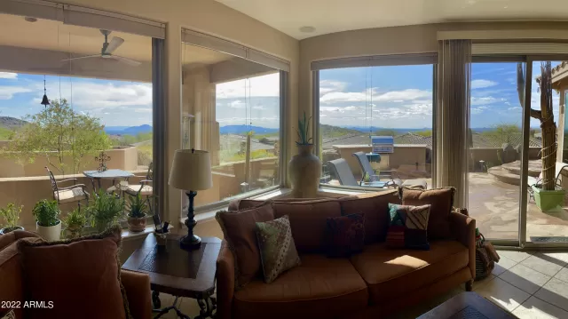 MLS: 6374781 Condo For Sale