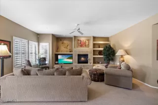 Photo #4: 6374819 Listing