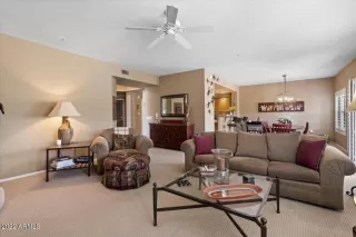 Photo #5: 6374819 Listing