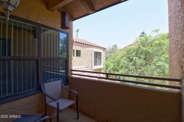 MLS: 6375015 Condo For Sale