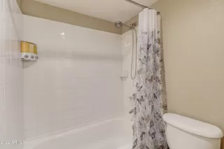 Photo #2: 6375015 Listing