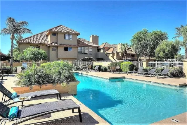 MLS: 6375148 Condo For Sale