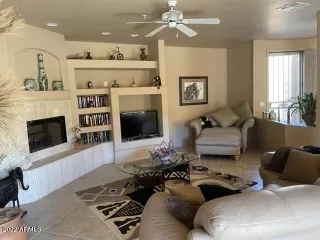 Photo #4: 6375621 Listing