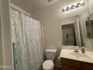 Photo #6: 6375636 Listing