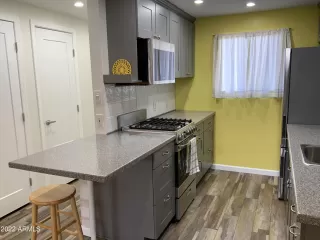 Photo #5: 6375730 Listing