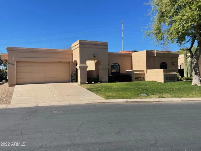 MLS: 6375995 Condo For Sale