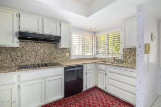 Photo #1: 6375995 Listing