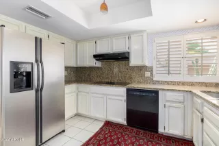 Photo #2: 6375995 Listing