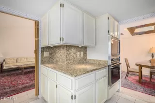 Photo #3: 6375995 Listing