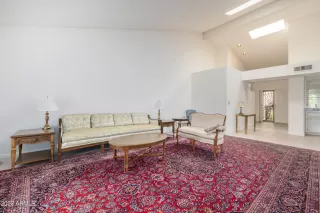 Photo #6: 6375995 Listing