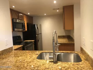 Photo #3: 6376087 Listing