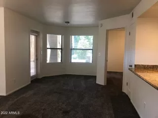 Photo #5: 6376087 Listing