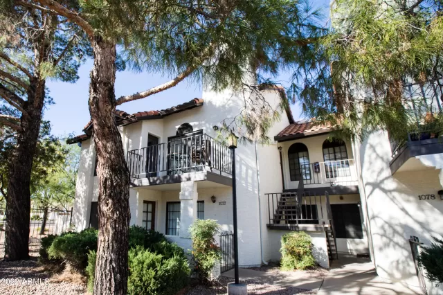 MLS: 6376267 Condo For Sale