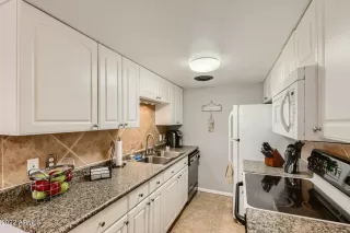 Photo #2: 6376313 Listing