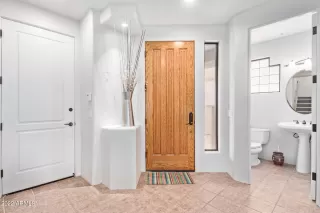 Photo #5: 6376442 Listing