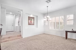 Photo #6: 6376442 Listing