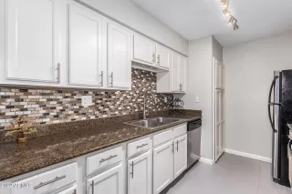 Photo #4: 6376546 Listing