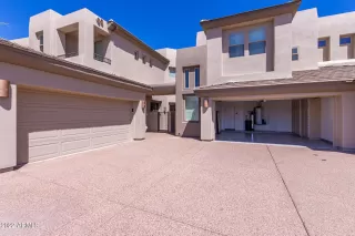 Photo #5: 6376570 Listing