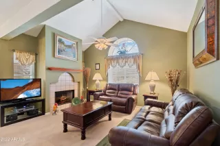 Photo #3: 6376678 Listing 